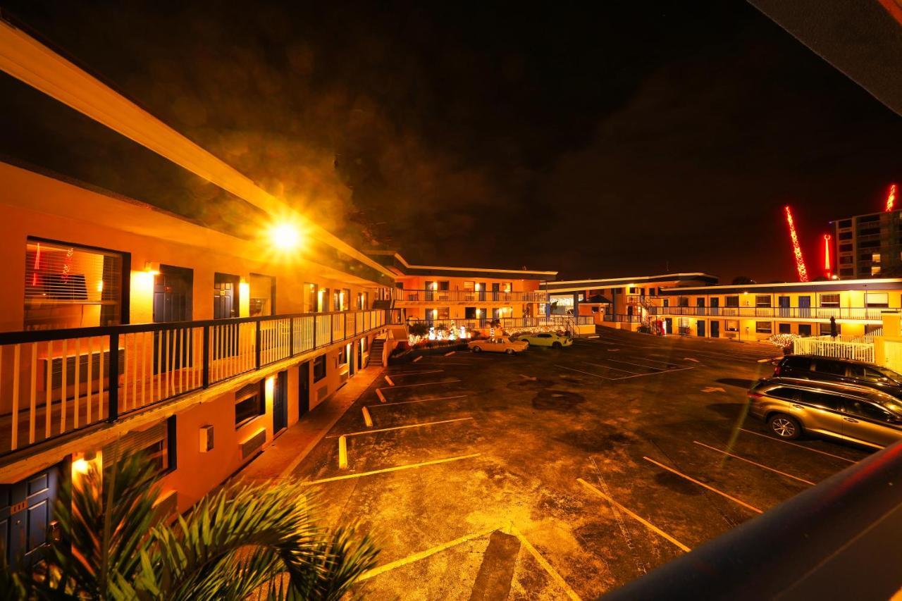 Sandals Inn Daytona Beach Exterior foto